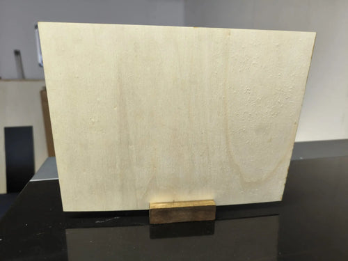 Fotogravur auf Holz mit Standfuß – Persönliches Bildgeschenk aus Bayern