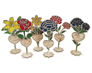 Holzblume mit Herz – dekorative Blumenstecker aus Holz als Geschenk