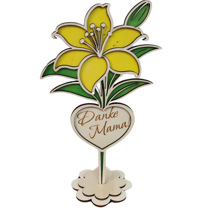 Holzblume mit Herz – dekorative Blumenstecker aus Holz als Geschenk