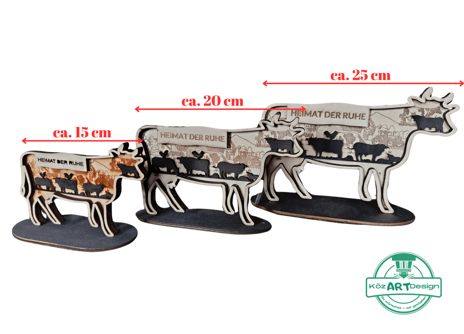 Holzdeko bayerische Kuh personalisiert in drei Größen, ideal für stilvolle Wohnakzente
